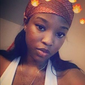 Meet your Posher, Brandi